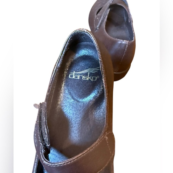 Dansko Like New Annie Embroidered Brown Leather Mary Jane Clog size 38 - Picture 7 of 16